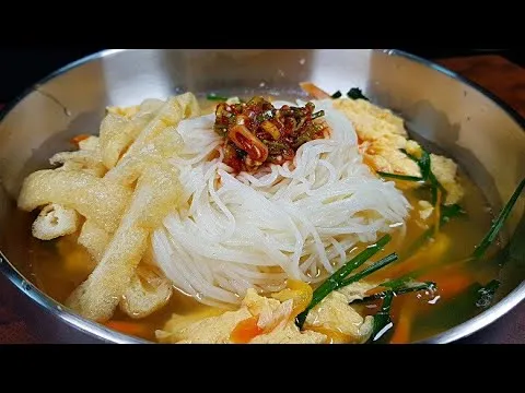 잔치국수🍜 솔직히 5분은 뻥이고, 7분이면 누구나 충분합니다!