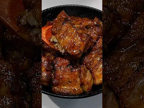 마늘 삼겹살 덮밥