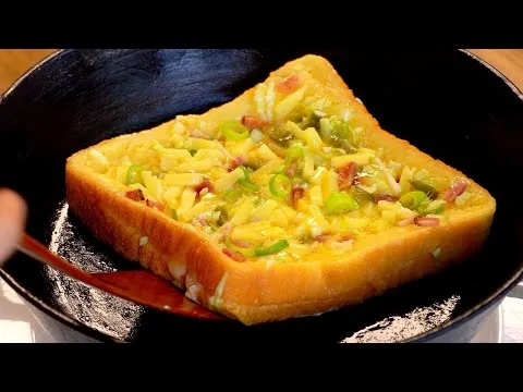식빵 야채 치즈 토스트