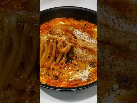 돈가스 김치 우동