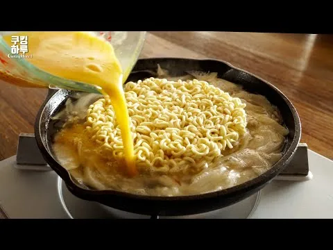 계란 카레 볶음 라면