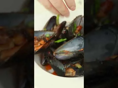 매운 매운홍합볶음