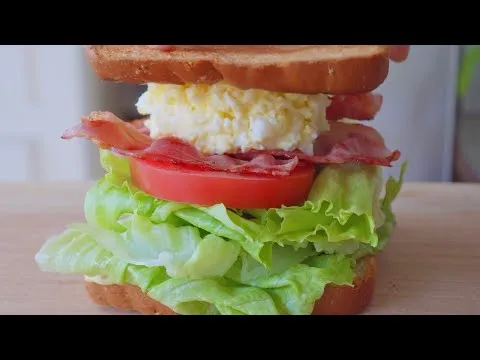 BLT 에그 샌드위치