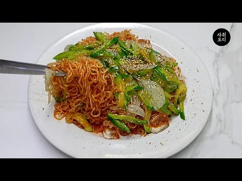 애호박 비빔국수
