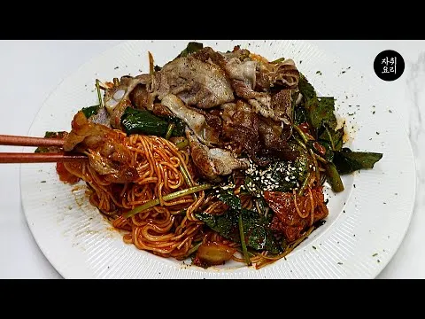 참나물 비빔국수