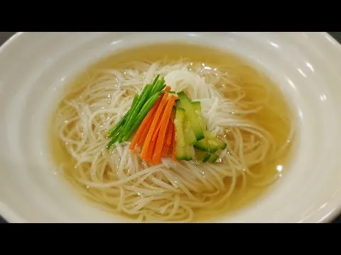 만능 육수와 잔치국수