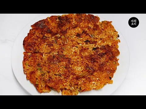 라면 김치전